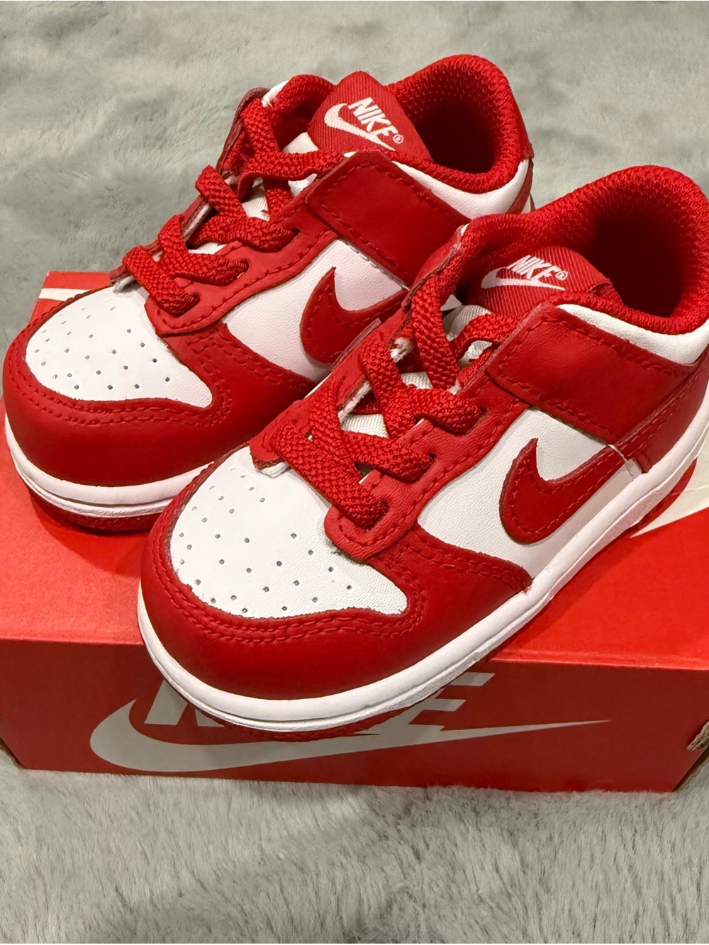 Nike Kids Red and White Low-Top Sneakers with Swoosh